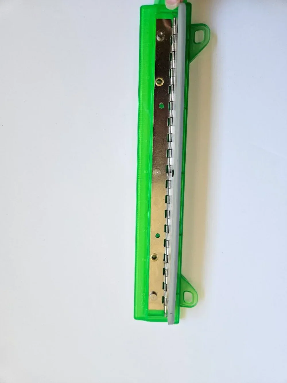 N/A binder hole